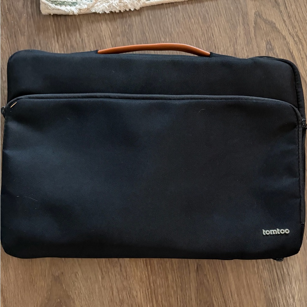 Black Laptop Bag by Tomtoc